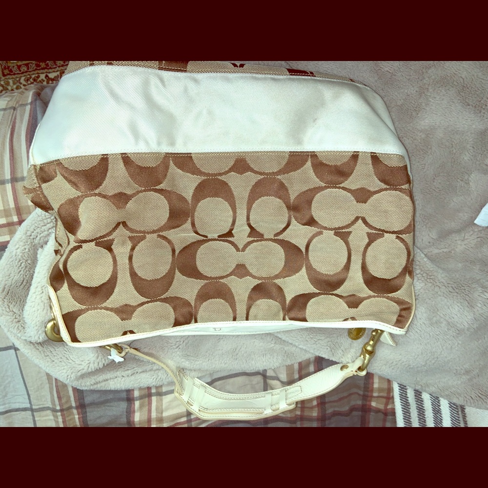 Coach bucket hobo bag purse